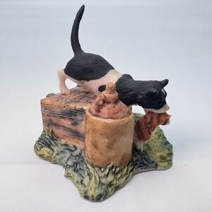 BORDER FINE ARTS Schmid Black & White Cat Orange Kitten Lowell Davis SIGNED 1985